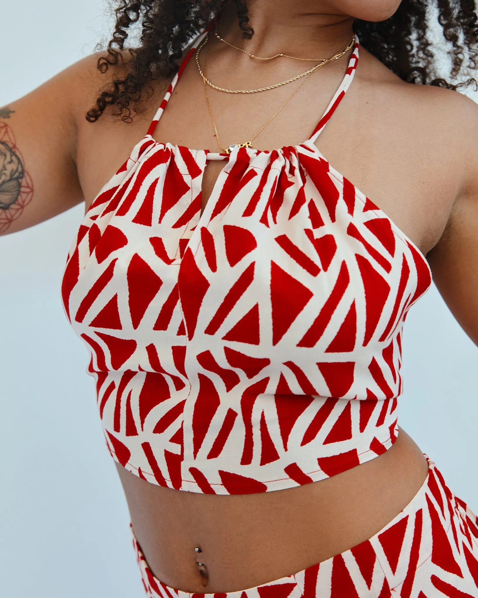 Versatile Choices Litua Crop