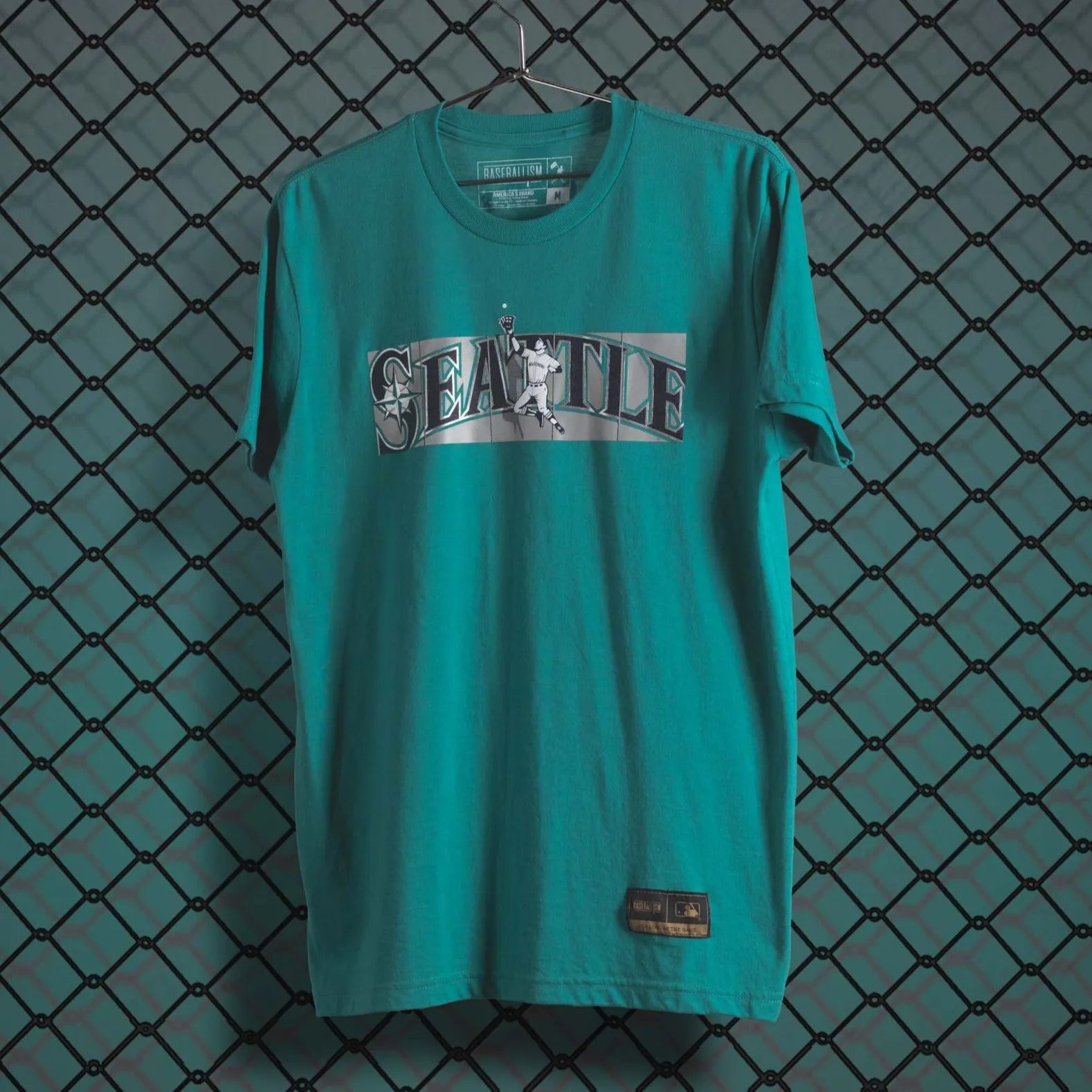 Versatile Top Outfield Fence Tee - Seattle Mariners