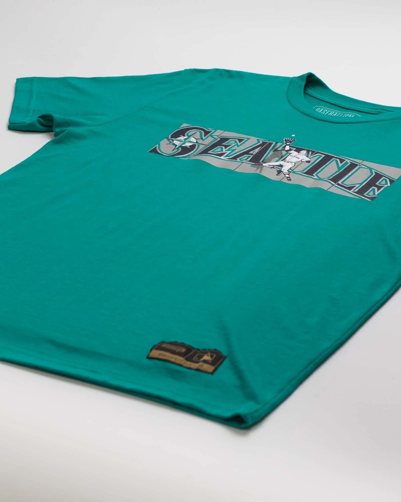 Versatile Top Outfield Fence Tee - Seattle Mariners