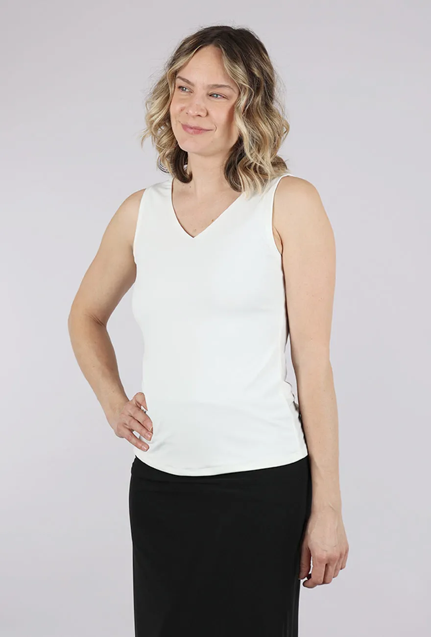 Voyage Tank, White Vogue Classic Edge