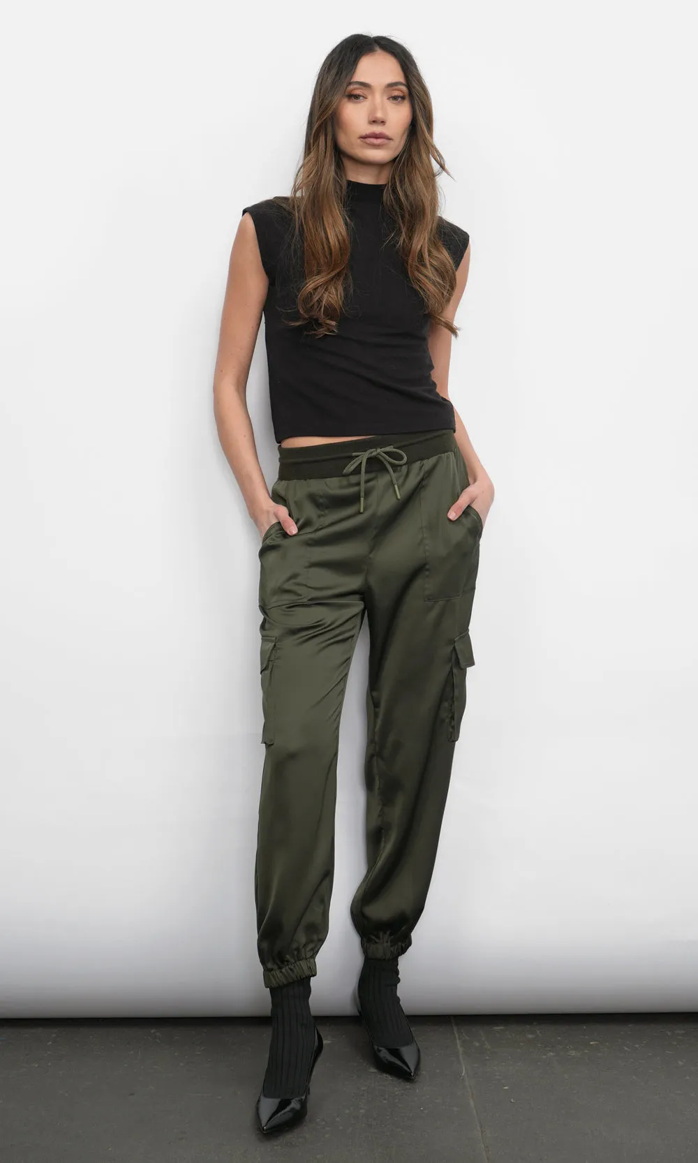 Willa Drawstring Cargo Joggers Versatile Design