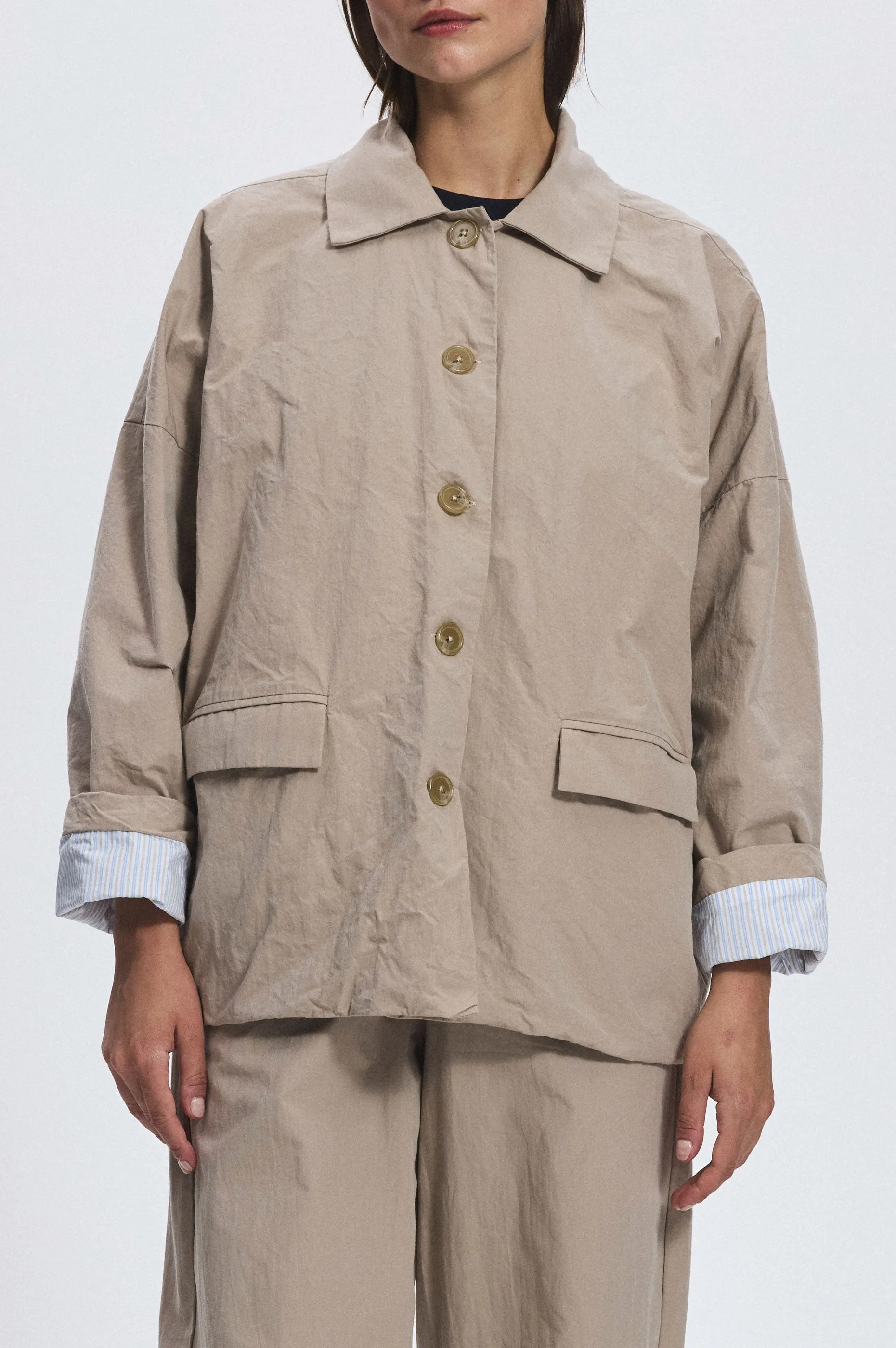 Atlas Taupe Jacket Lightweight Design Classic Cut
