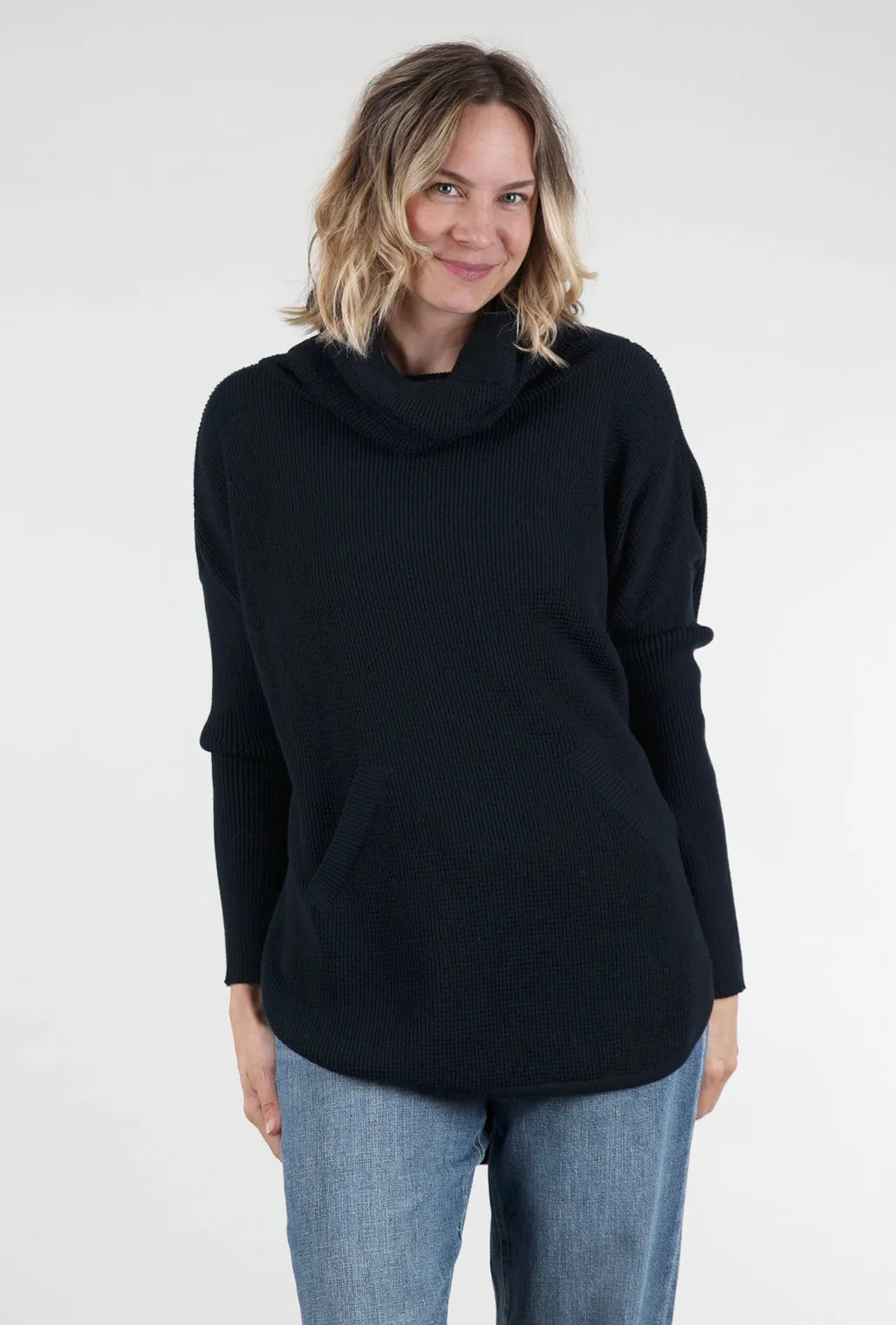 Favorite Waffle Cowl, Midnight Practical knitted top