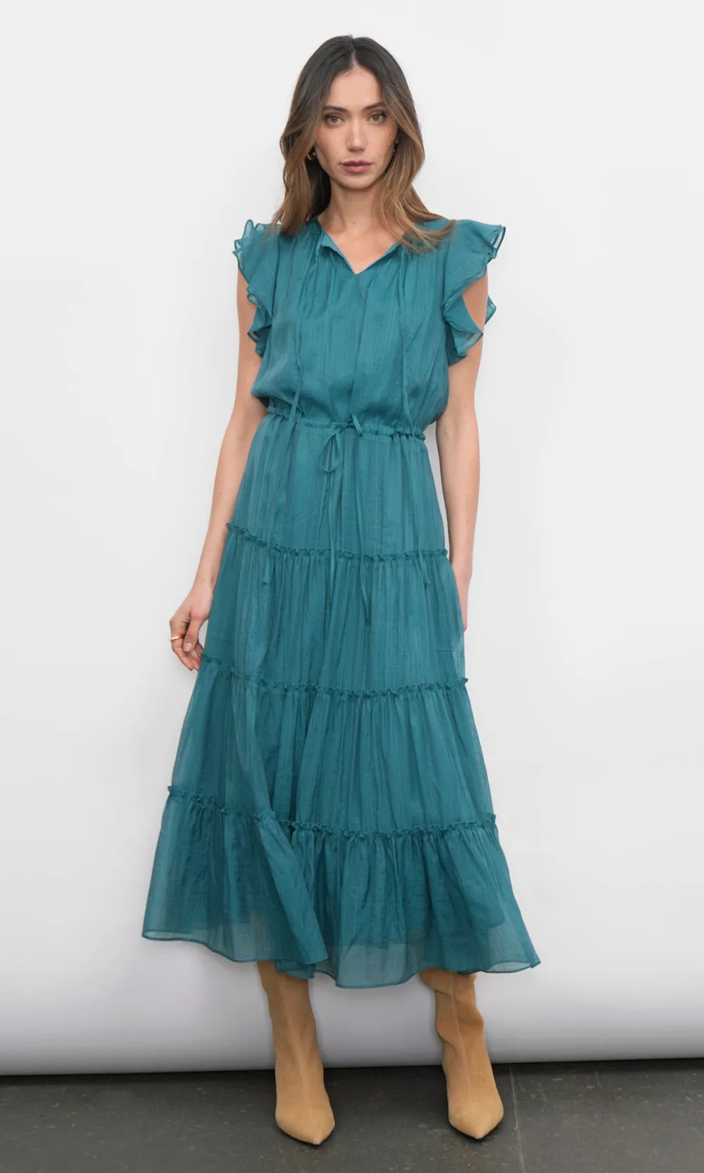 Yvonne Textured Flutter Sleeve TieredMidi Dress G257D6460