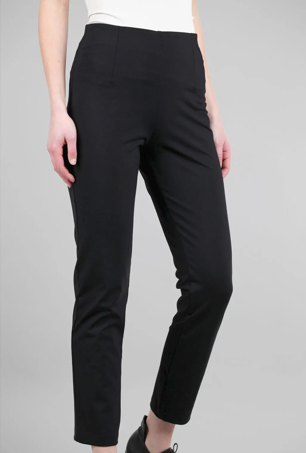 Zani Ponte Tech Pant, Black lightweight fabric