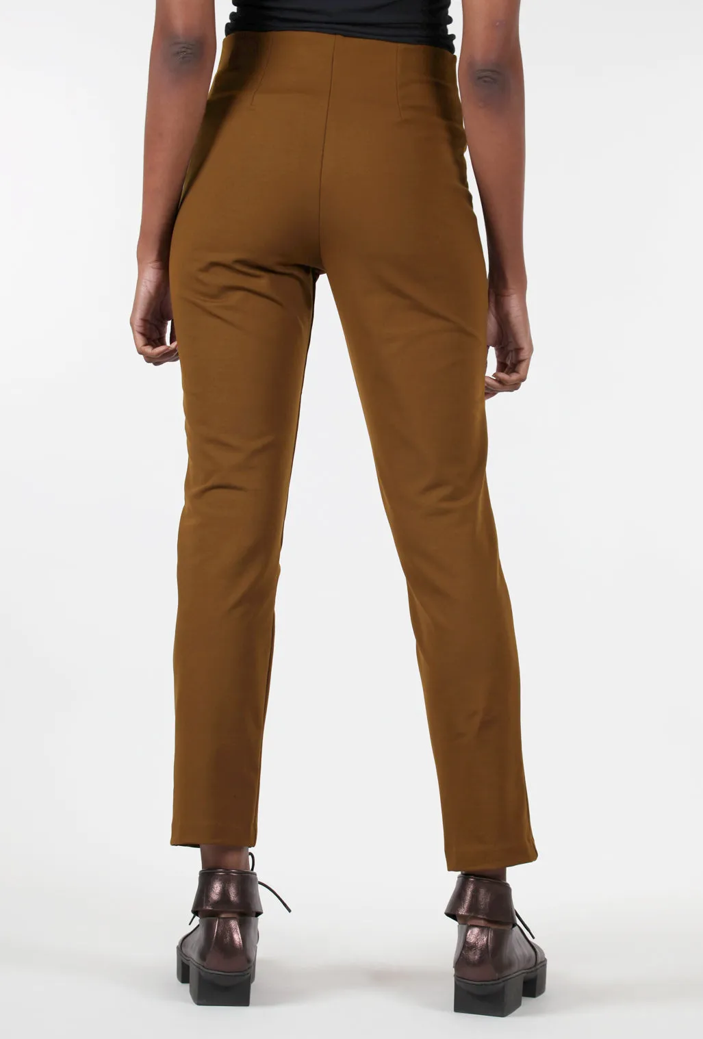 Zani Ponte Tech Pant, Cumin Adjustable Fit